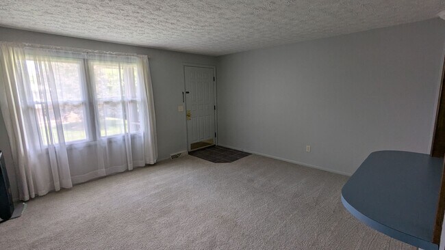 Building Photo - 3626 Forestdale Ave SW