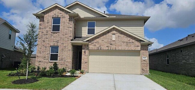 Primary Photo - 8411 Bay Rdg Cir