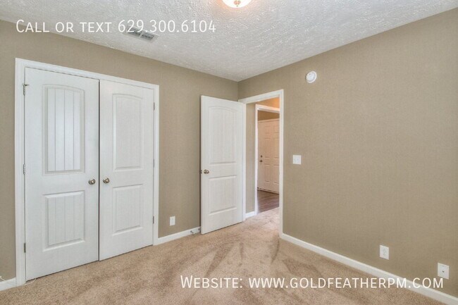 Building Photo - 3353 Tourmaline Dr