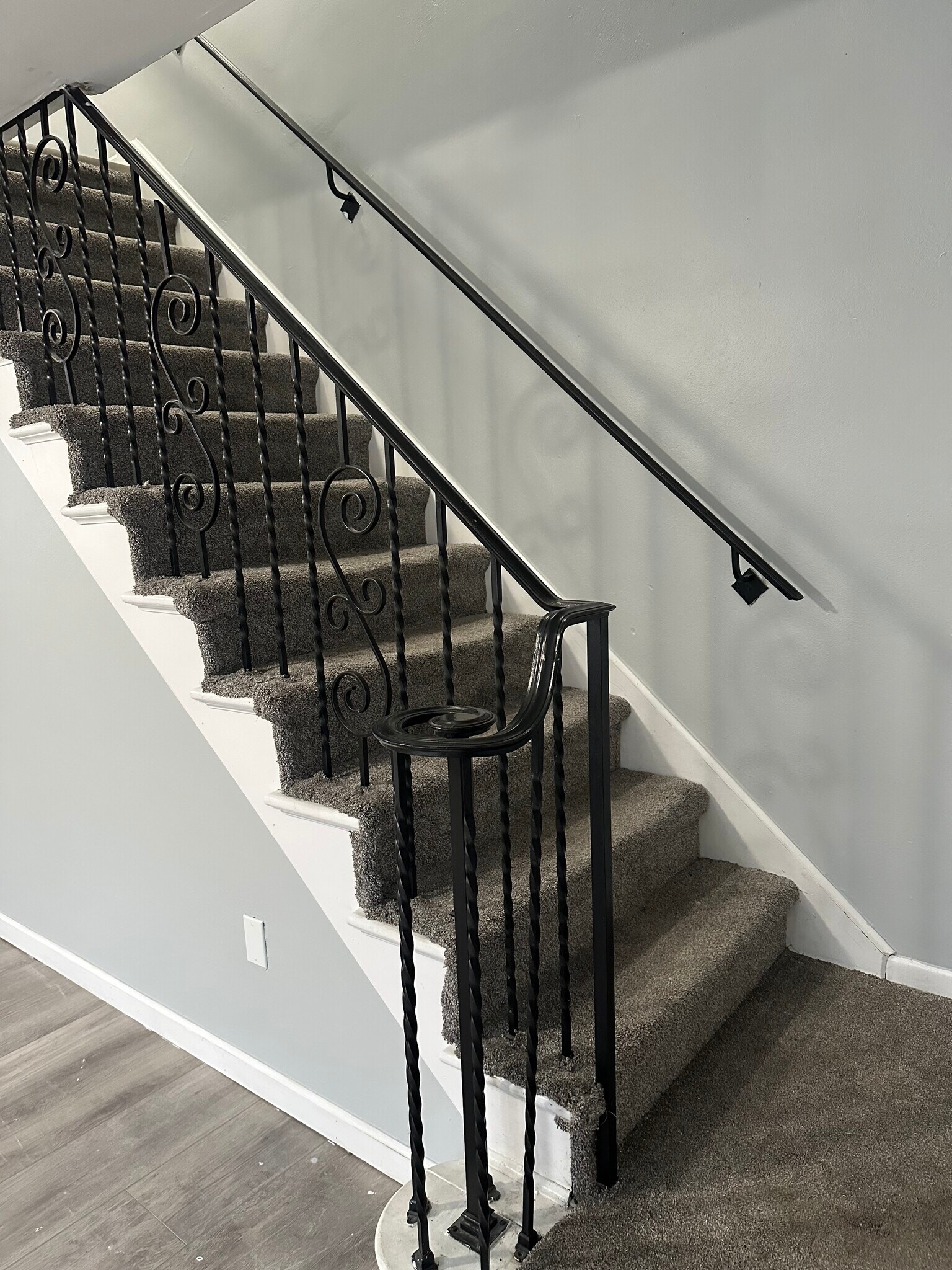 Building Photo - 63 Pierce St