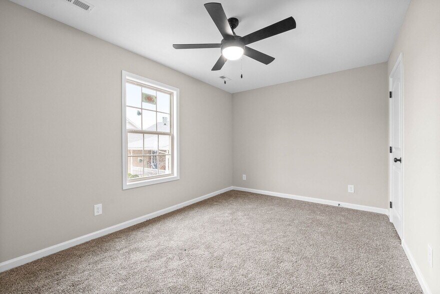 Building Photo - 1541 Tylertown Rd