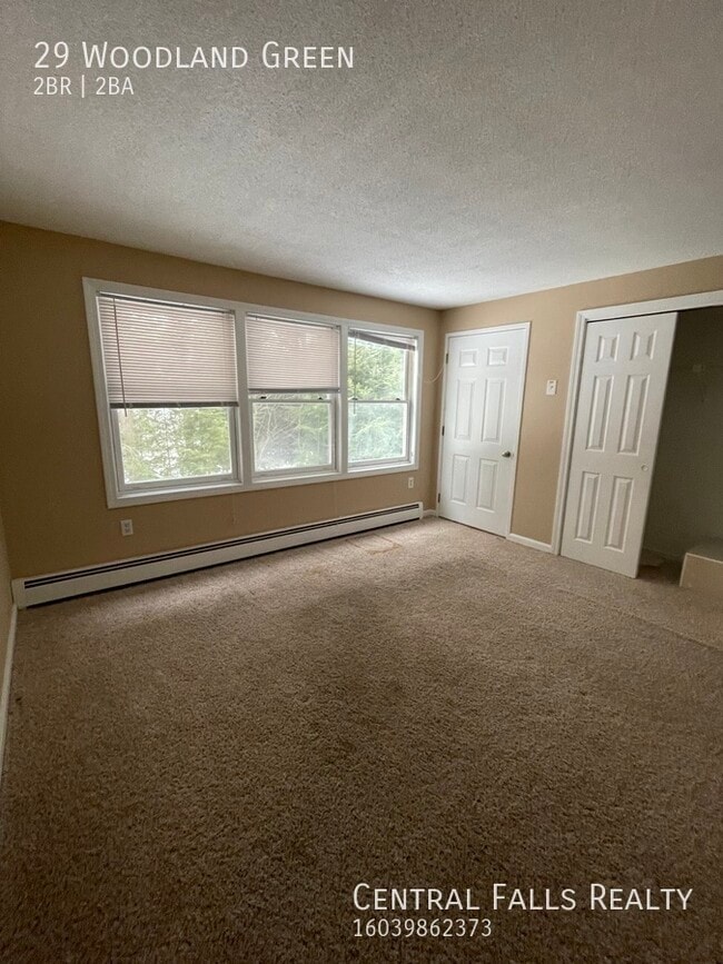 Building Photo - 29 Woodland Green