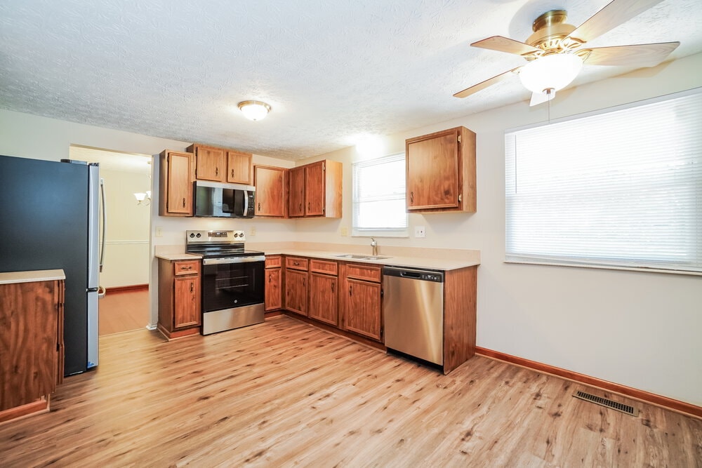 Building Photo - 6780 Atlin Ct