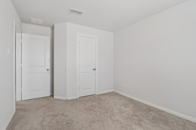 Building Photo - 18203 Lilac Woods Trl