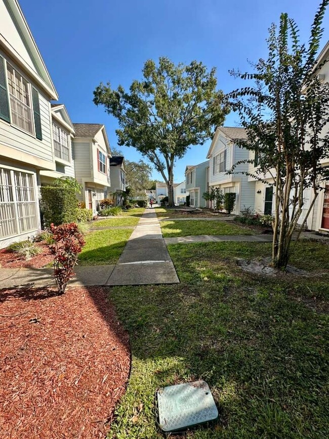 Building Photo - 13816 Stone Mill Way