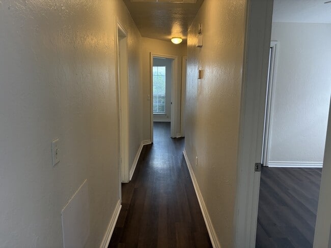 Building Photo - 4813 SE 89th Terrace