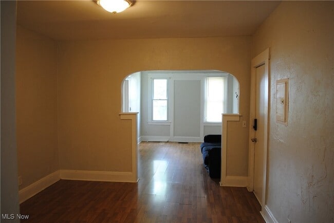 Building Photo - 3173 W 38th St