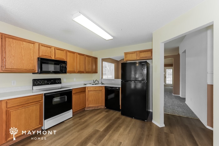 Building Photo - 408 Red Bud Ln