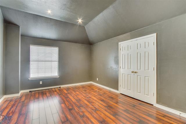 Building Photo - 705 Sundown Way