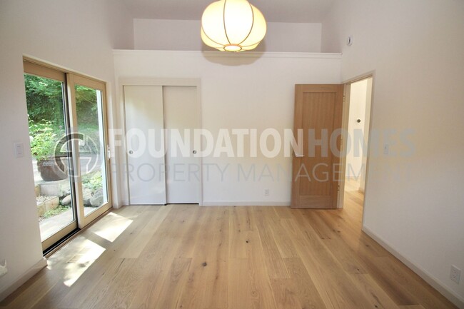 Building Photo - Tamalpais Valley Modern Gem with Forest Vi...