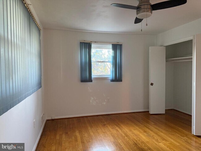 Building Photo - 4402 Sellman Rd