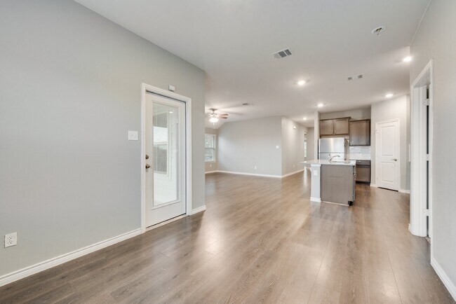 Building Photo - "Charming 4-Bedroom Home with 2 Full Bathrooms in Princeton, TX - A Must-See Rental Property!"