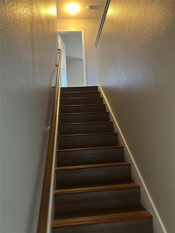 Building Photo - 2745 Ingram Cir