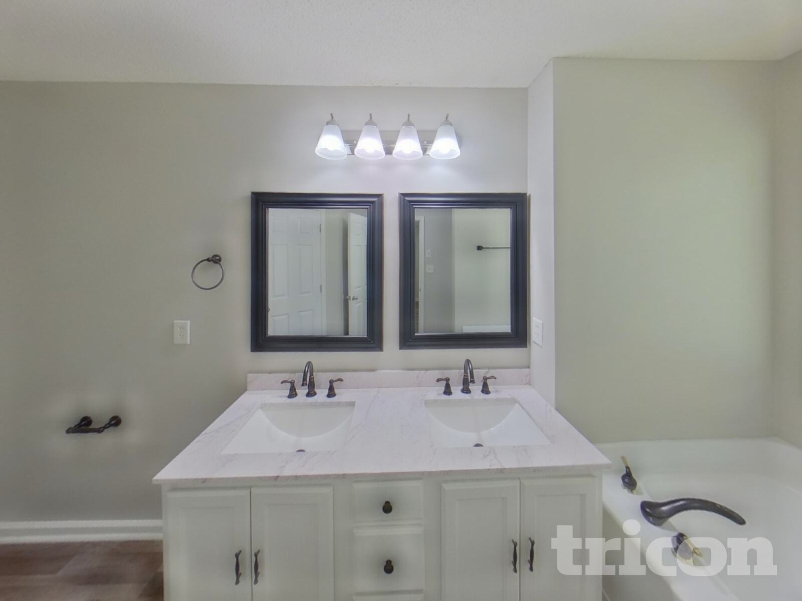 Building Photo - 7205 Brittany Way