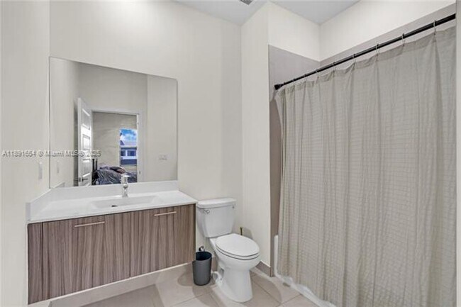 Building Photo - 8045 NW 104th Ave