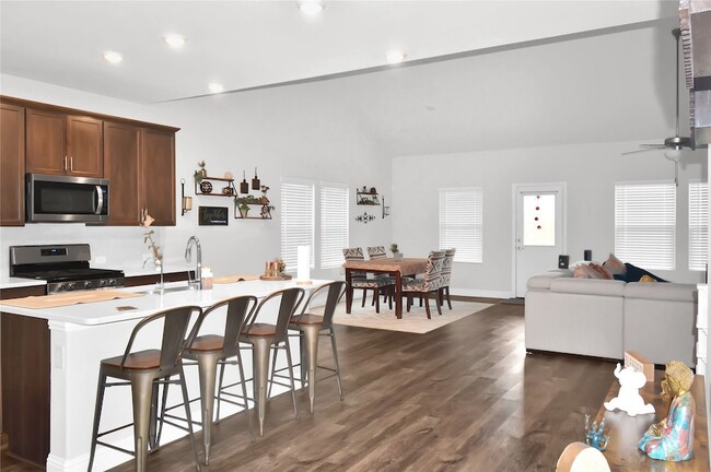 Building Photo - 459 Deer Canyon Wy