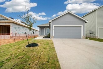 Building Photo - 23437 Firelight Dr