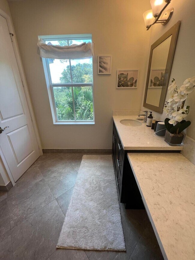 Building Photo - 15632 Italian Cypress Way