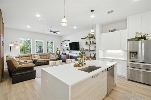 Building Photo - 1421 Rose Willow Wy