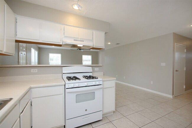 Building Photo - 9038 McGallion Rd