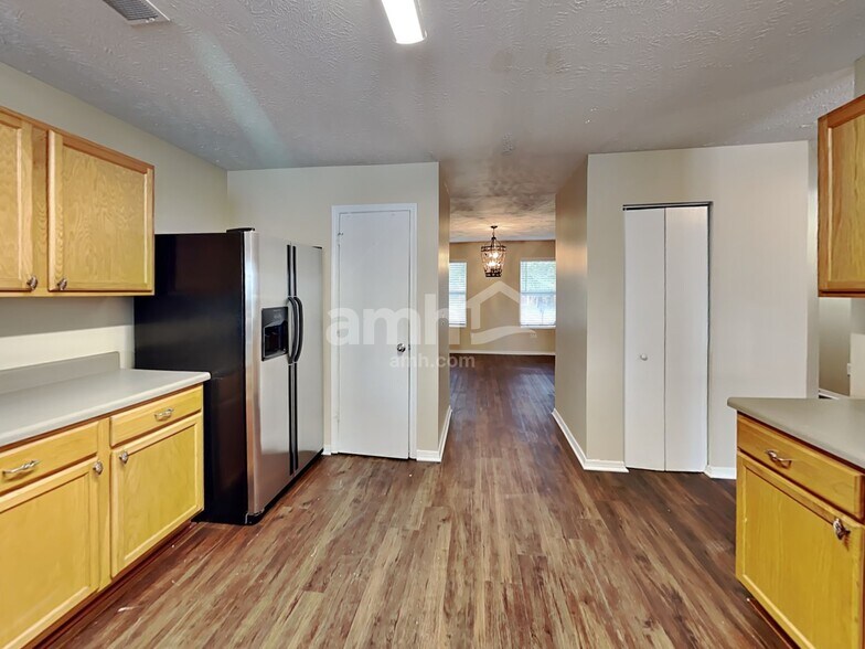 Building Photo - 2672 New Port Royal Rd