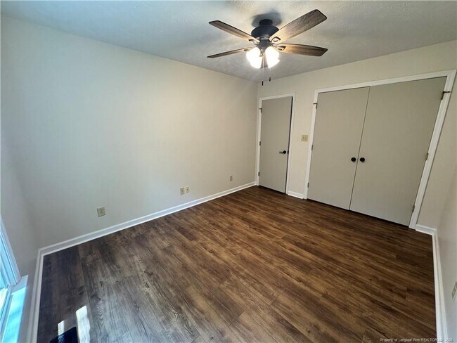 Building Photo - 4011 Woods Ct