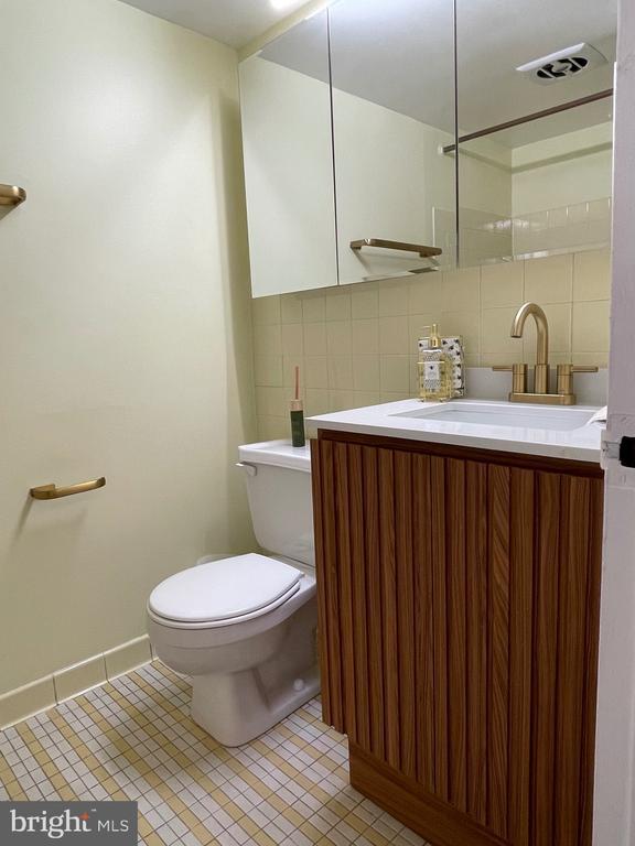 Building Photo - 620 3rd St SW