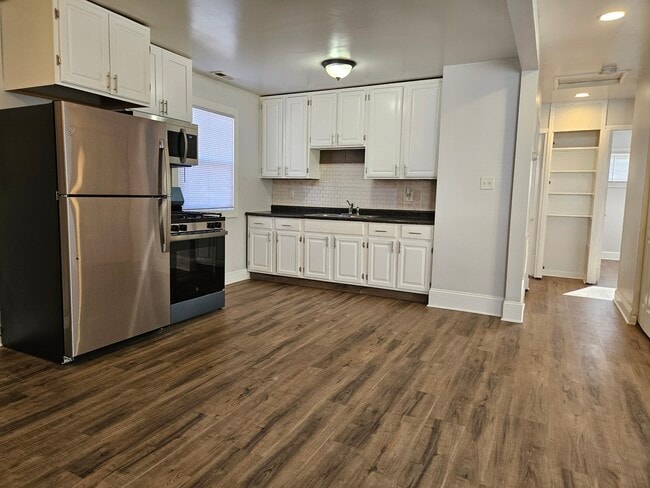 Building Photo - 2173 Williams St