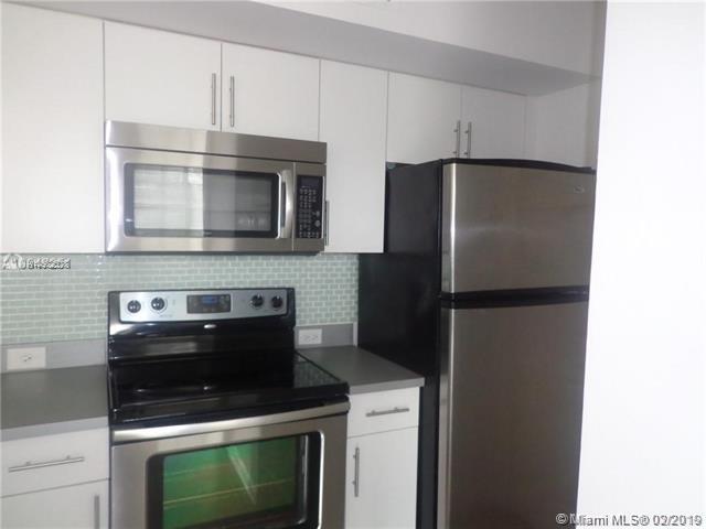 Building Photo - 777 SW 111th Way