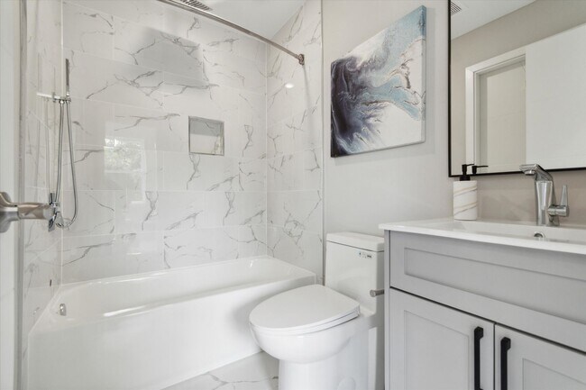 Building Photo - Luxurious New Construction Bi-Level 3-bedroom Unit in Wharton Centre Development