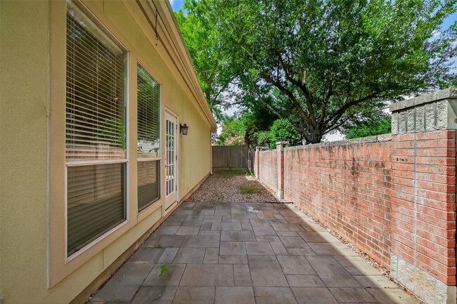 Building Photo - 13502 Broadmeadow Ln