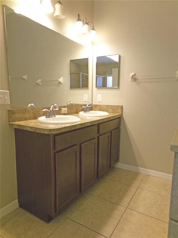Building Photo - 523 Laguna Mill Dr