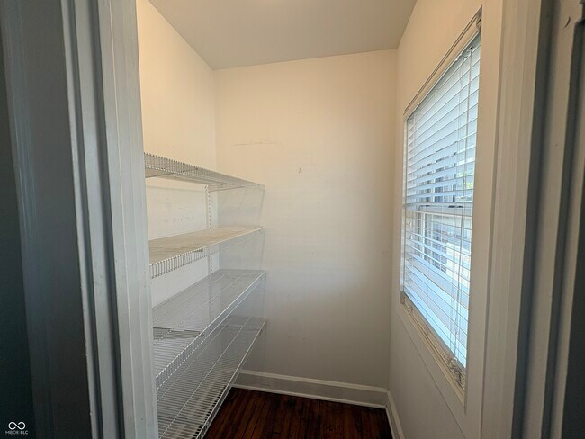 Building Photo - 4842 N College Ave