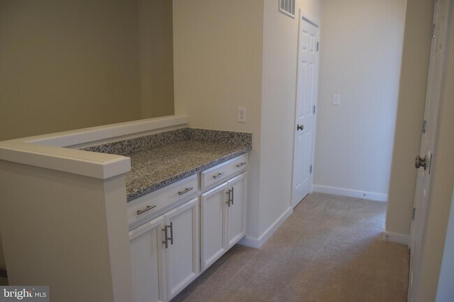 Building Photo - 19974 Abram Ter