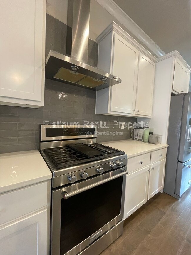 Building Photo - 1236 Stone Castle Cir