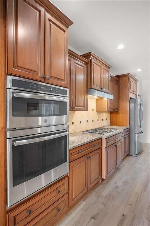 Building Photo - 110 Garrison Walk