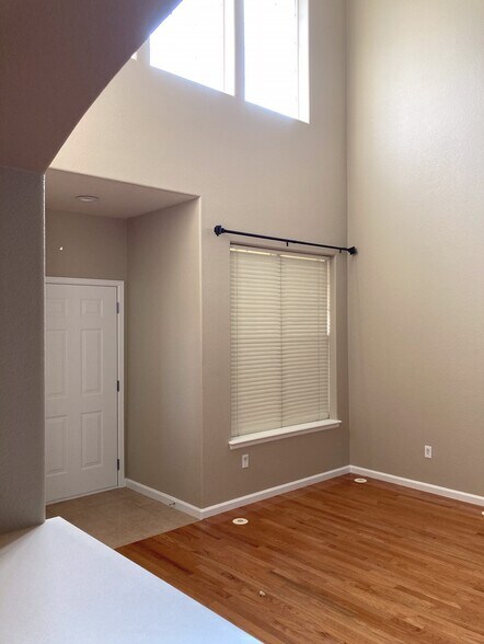 Living room 1 of 3 - 6806 W 3rd St