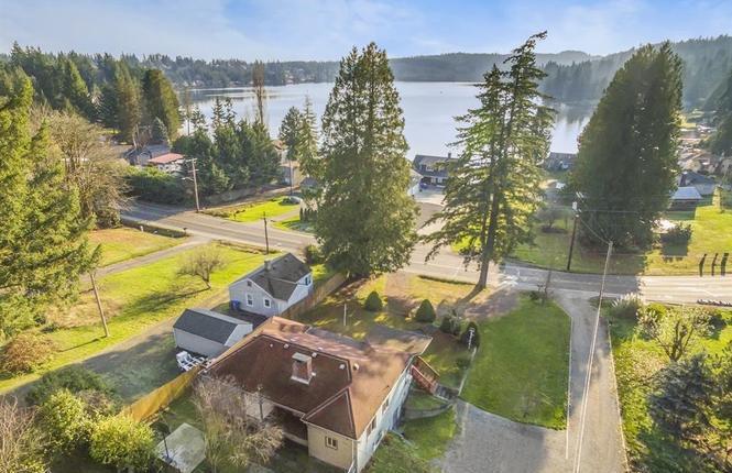 Building Photo - 1610 Northlake Way NW