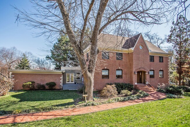 Primary Photo - 1412 Coventry Ln