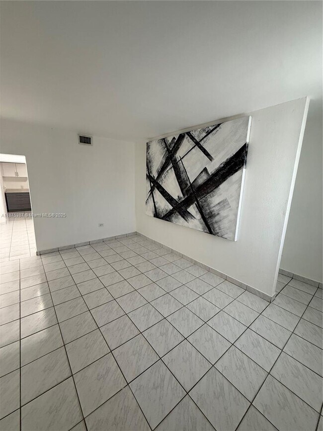 Building Photo - 2445 SW 90th Ave