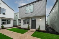 Building Photo - Move In Special- Up to 3 Months Free !! Ne...