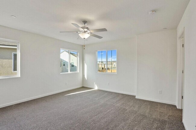 Building Photo - 2 WEEKS FREE RENT January Special - Brand new house ready to be your next home