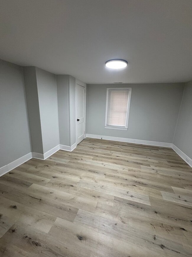 Building Photo - Freshly Renovated Home in Greensboro- 3bed/1bath