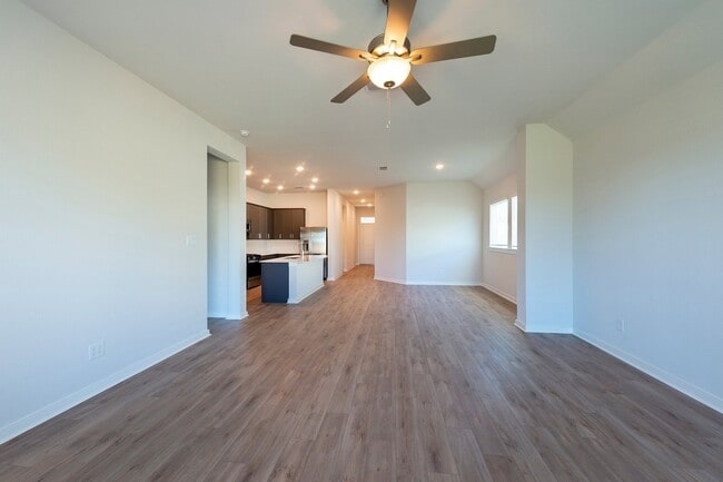 Building Photo - 16903 Solomons Plume Ln