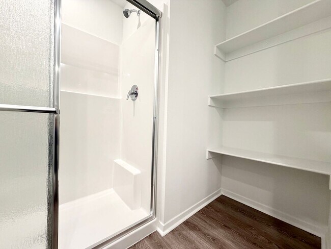 Building Photo - ***3705 N. Carmine Drive***