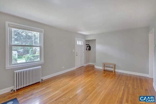 Building Photo - 1601 Del Mar Dr