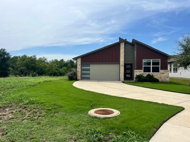 Building Photo - 14100 Boquist Dr