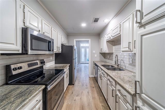 Building Photo - 3605 Brown St