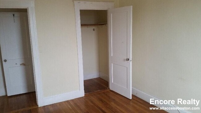 Building Photo - 1615 Commonwealth Ave