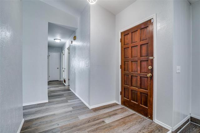 Building Photo - 3108 Kensington Dr